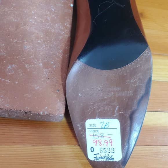 Stuart Weitzman for Mr. Seymour Vtg. Brown Leather Mid Heel Pumps SZ7B Un-used - Picture 7 of 12